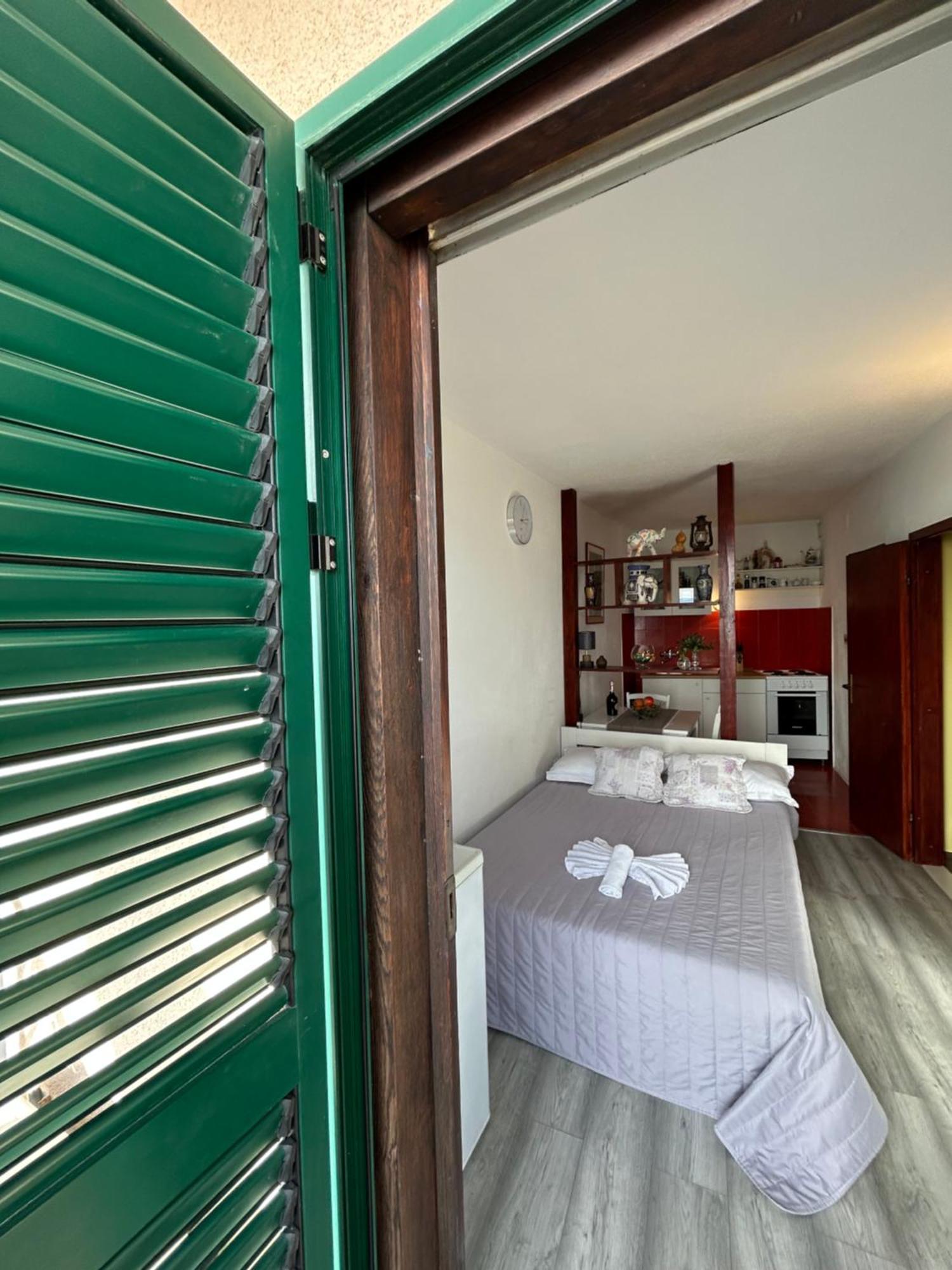 Seafront Apartment+balcony Appartement